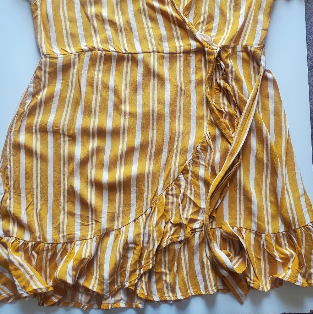 XHILARATION DRESS - Picture 3 of 10